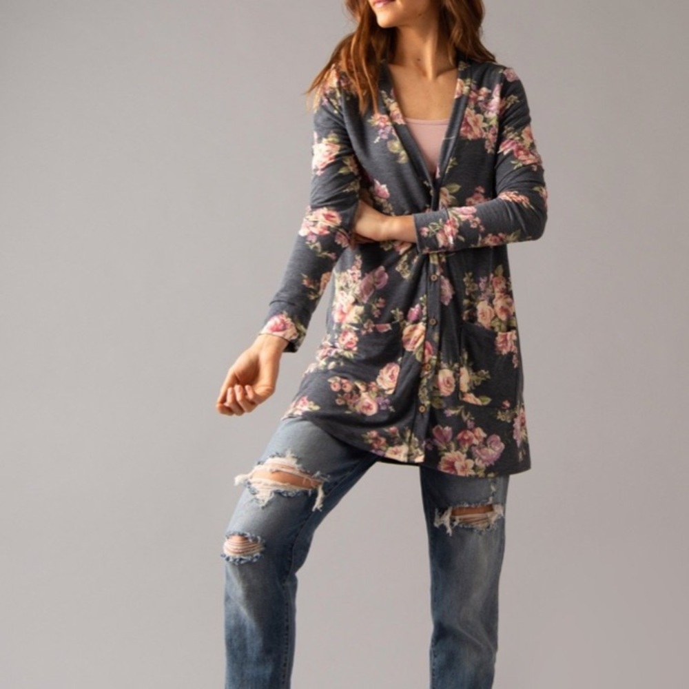 NWT, Agnes & Dora, Floral Cardigan, M/XXXL